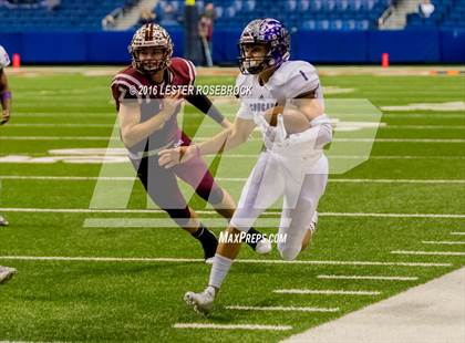 Thumbnail 2 in College Station vs. Calallen (UIL 5A Semifinal) photogallery.