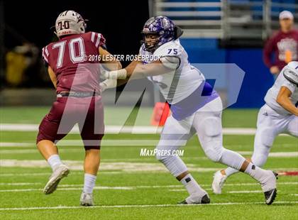 Thumbnail 3 in College Station vs. Calallen (UIL 5A Semifinal) photogallery.