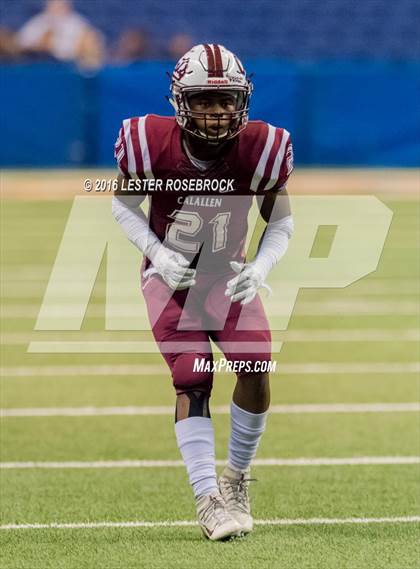 Thumbnail 3 in College Station vs. Calallen (UIL 5A Semifinal) photogallery.