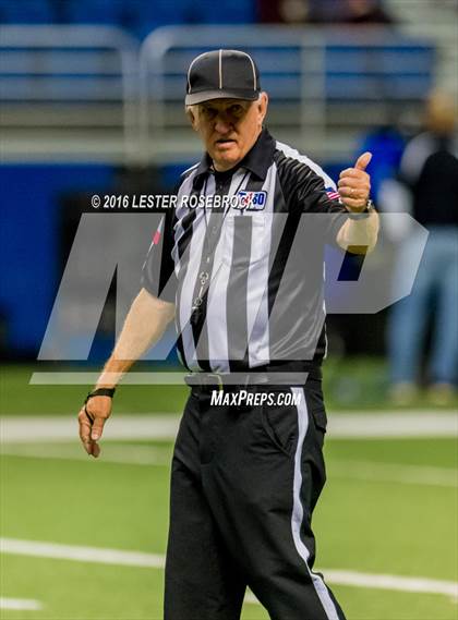 Thumbnail 2 in College Station vs. Calallen (UIL 5A Semifinal) photogallery.