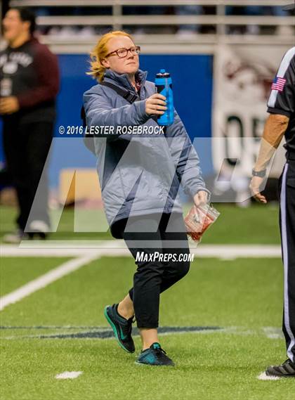 Thumbnail 2 in College Station vs. Calallen (UIL 5A Semifinal) photogallery.