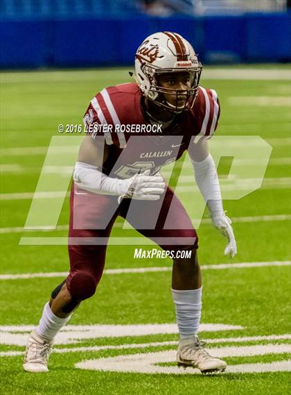 Thumbnail 3 in College Station vs. Calallen (UIL 5A Semifinal) photogallery.