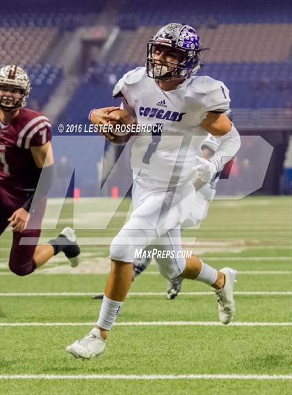 Thumbnail 3 in College Station vs. Calallen (UIL 5A Semifinal) photogallery.