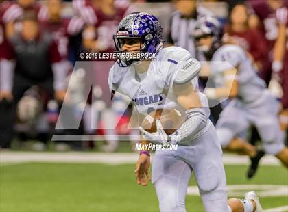 Thumbnail 1 in College Station vs. Calallen (UIL 5A Semifinal) photogallery.