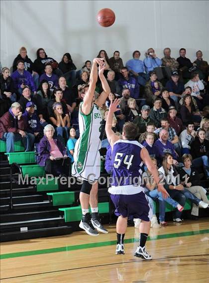 Thumbnail 1 in Grantsburg vs. Siren photogallery.
