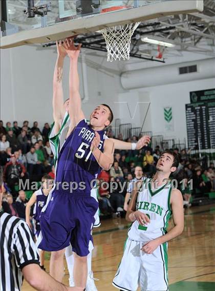 Thumbnail 2 in Grantsburg vs. Siren photogallery.
