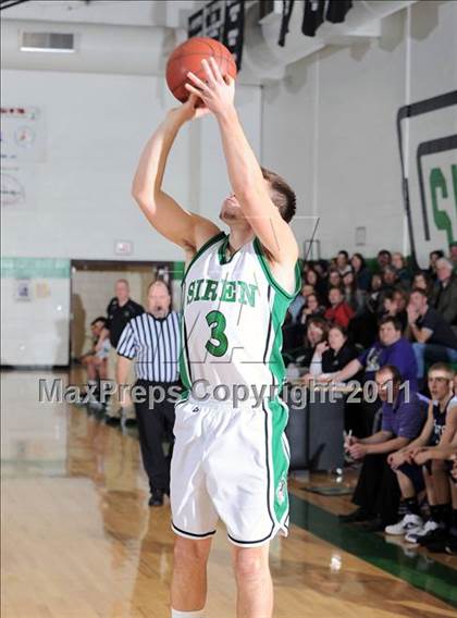 Thumbnail 3 in Grantsburg vs. Siren photogallery.