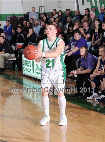 Thumbnail 2 in Grantsburg vs. Siren photogallery.