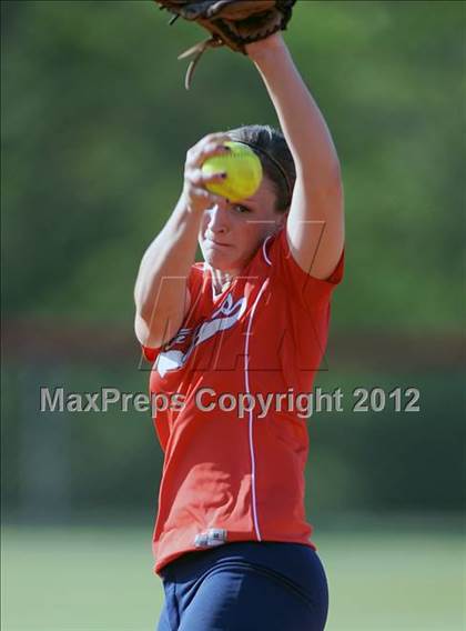 Thumbnail 3 in Hoover @ Bob Jones photogallery.