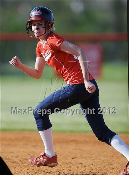 Thumbnail 2 in Hoover @ Bob Jones photogallery.