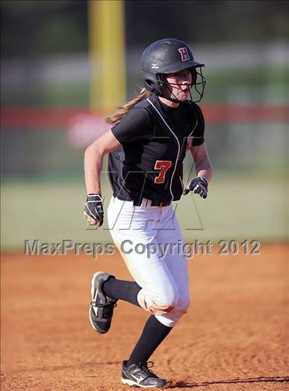 Thumbnail 1 in Hoover @ Bob Jones photogallery.