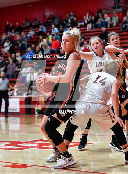 Thumbnail 1 in Riverside vs. Lamar (AAA 3A 1st Round Playoff) photogallery.