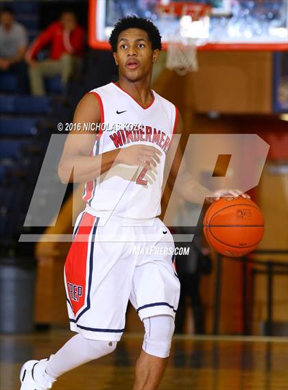 Thumbnail 1 in Denver East vs. Windermere Prep (Tarkanian Classic) photogallery.