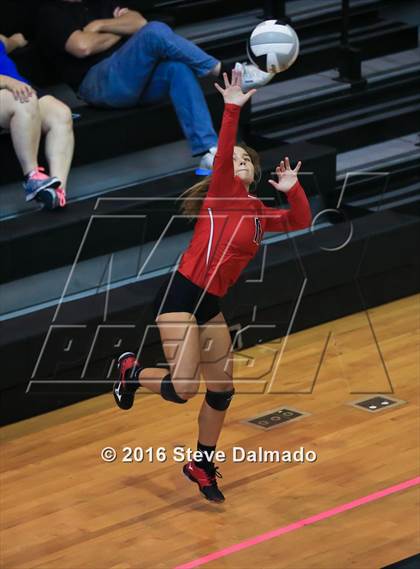 Thumbnail 2 in St. Mary's Dominican vs Academy of the Sacred Heart  (Catholic League Tournament photogallery.