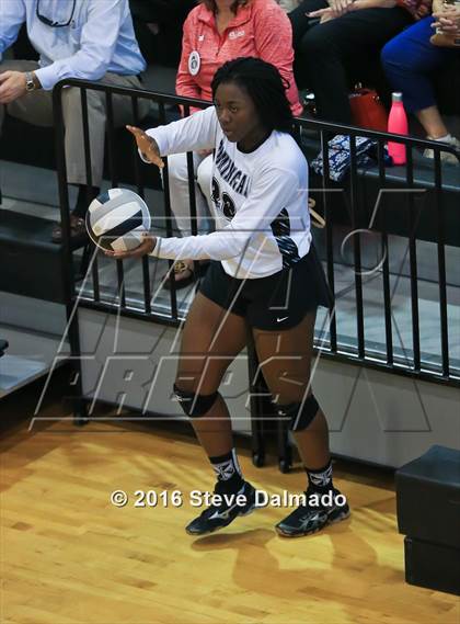 Thumbnail 2 in St. Mary's Dominican vs Academy of the Sacred Heart  (Catholic League Tournament photogallery.