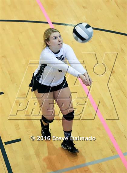Thumbnail 1 in St. Mary's Dominican vs Academy of the Sacred Heart  (Catholic League Tournament photogallery.