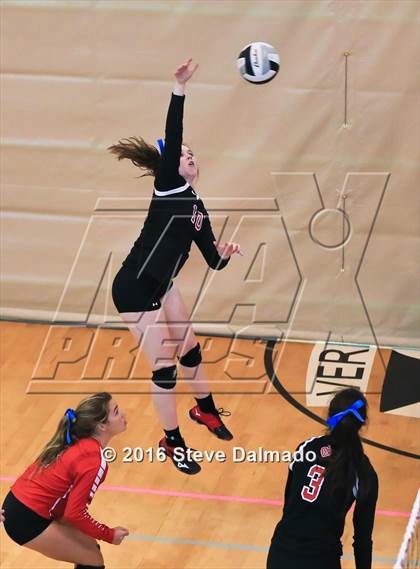Thumbnail 3 in St. Mary's Dominican vs Academy of the Sacred Heart  (Catholic League Tournament photogallery.