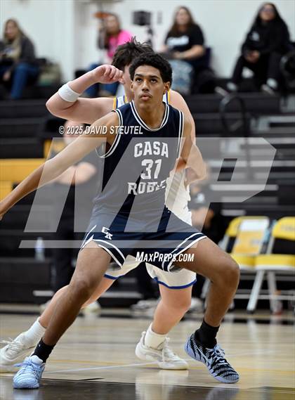 Thumbnail 2 in Casa Roble vs. Lincoln (Mel Good Holiday Classic) photogallery.