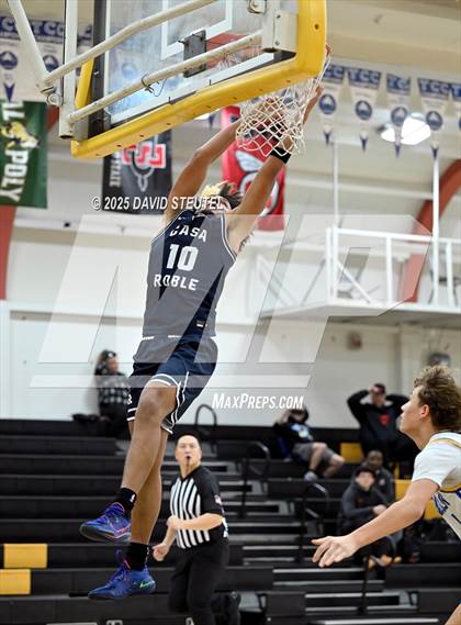 Thumbnail 2 in Casa Roble vs. Lincoln (Mel Good Holiday Classic) photogallery.