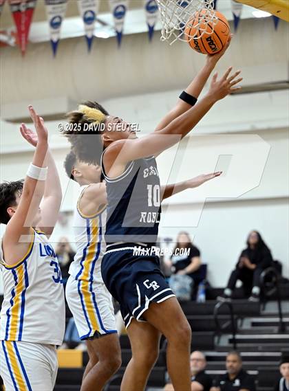 Thumbnail 2 in Casa Roble vs. Lincoln (Mel Good Holiday Classic) photogallery.