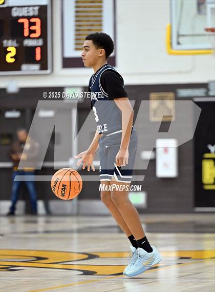 Thumbnail 1 in Casa Roble vs. Lincoln (Mel Good Holiday Classic) photogallery.