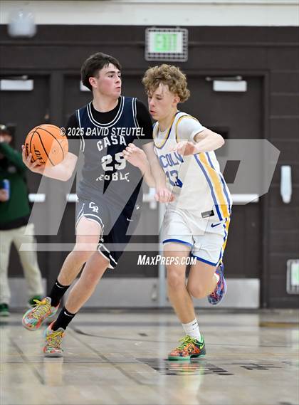 Thumbnail 3 in Casa Roble vs. Lincoln (Mel Good Holiday Classic) photogallery.