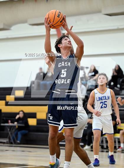Thumbnail 1 in Casa Roble vs. Lincoln (Mel Good Holiday Classic) photogallery.