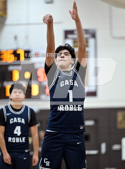 Thumbnail 3 in Casa Roble vs. Lincoln (Mel Good Holiday Classic) photogallery.