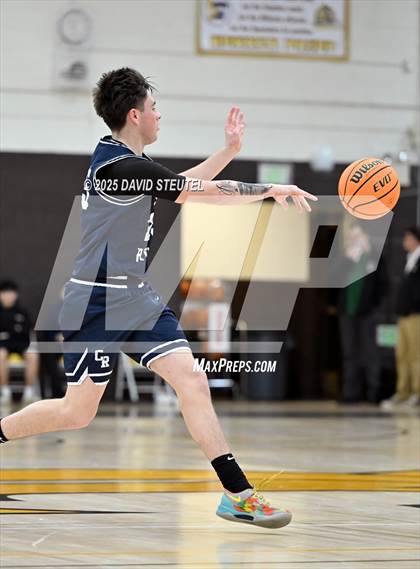 Thumbnail 3 in Casa Roble vs. Lincoln (Mel Good Holiday Classic) photogallery.