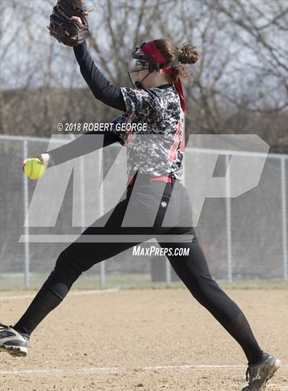 Thumbnail 2 in Indian Trail @ Muskego photogallery.