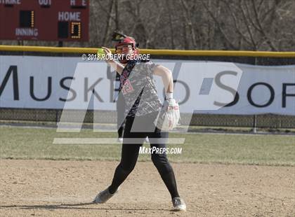 Thumbnail 2 in Indian Trail @ Muskego photogallery.