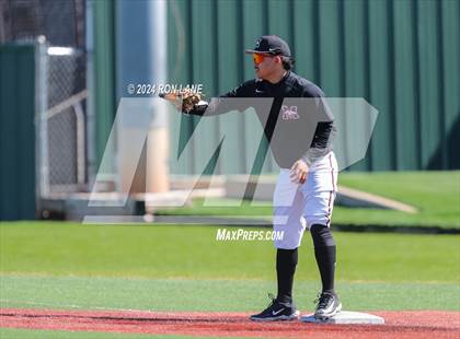 Thumbnail 2 in Deer Creek @ Mustang photogallery.