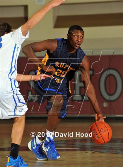 Thumbnail 3 in Santa Margarita vs. King (MaxPreps Holiday Classic) photogallery.