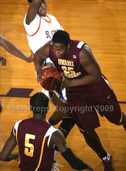Thumbnail 2 in St. Raymond Boys vs. Mt. Vernon (SNY Invitational) photogallery.