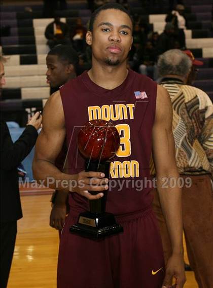 Thumbnail 2 in St. Raymond Boys vs. Mt. Vernon (SNY Invitational) photogallery.