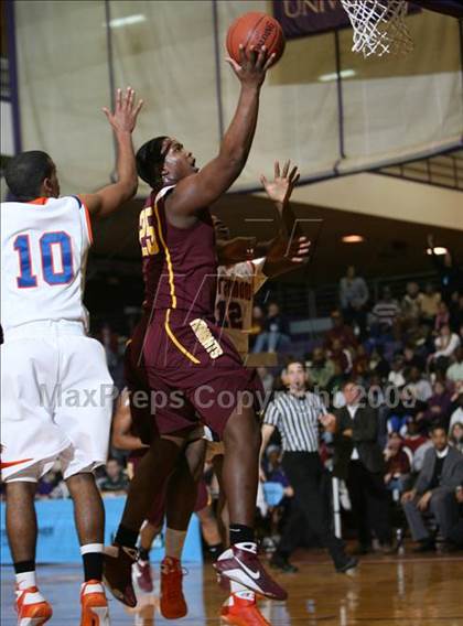 Thumbnail 2 in St. Raymond Boys vs. Mt. Vernon (SNY Invitational) photogallery.