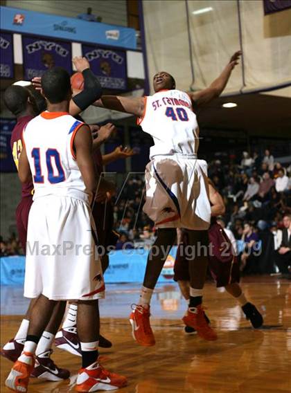 Thumbnail 3 in St. Raymond Boys vs. Mt. Vernon (SNY Invitational) photogallery.