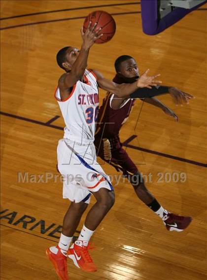 Thumbnail 3 in St. Raymond Boys vs. Mt. Vernon (SNY Invitational) photogallery.