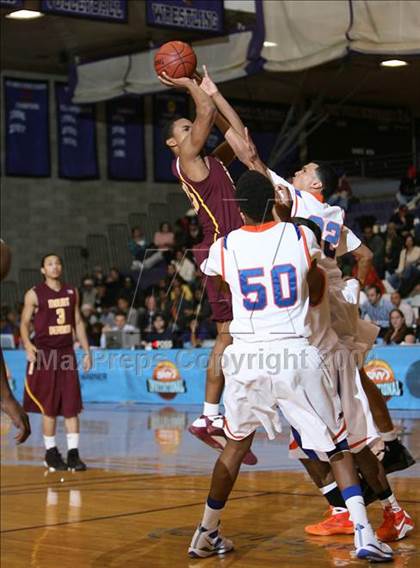 Thumbnail 3 in St. Raymond Boys vs. Mt. Vernon (SNY Invitational) photogallery.