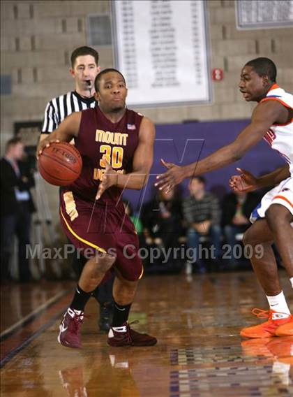 Thumbnail 2 in St. Raymond Boys vs. Mt. Vernon (SNY Invitational) photogallery.