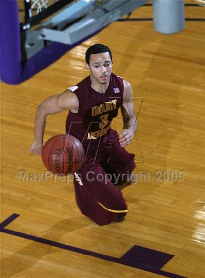 Thumbnail 2 in St. Raymond Boys vs. Mt. Vernon (SNY Invitational) photogallery.
