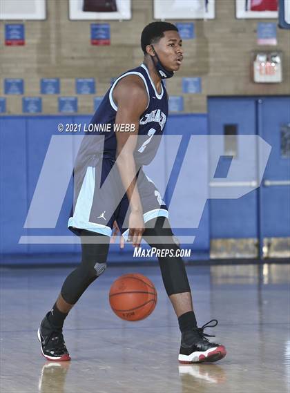 Thumbnail 2 in Monsignor Scanlan vs Fordham Prep (CHSAA Spring Tournament) photogallery.