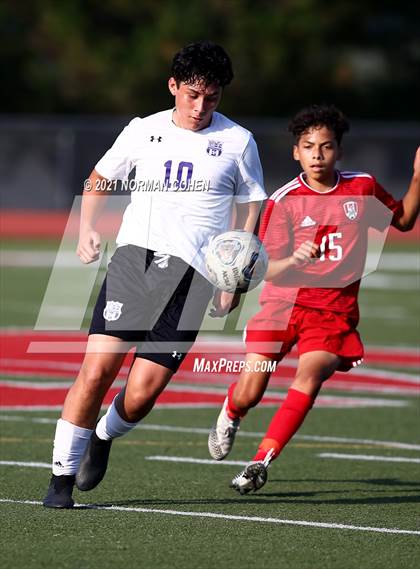 Thumbnail 2 in Wauconda @ Mundelein photogallery.