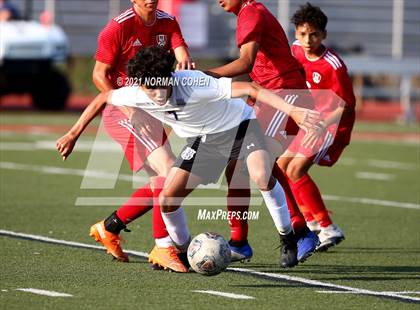 Thumbnail 2 in Wauconda @ Mundelein photogallery.