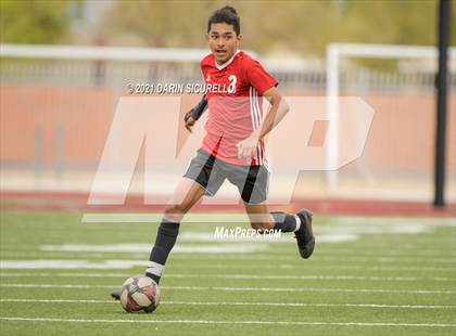 Thumbnail 2 in Washington vs. Paradise Valley (AIA 5A Quarterfinals) photogallery.