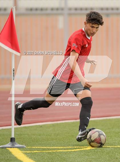 Thumbnail 3 in Washington vs. Paradise Valley (AIA 5A Quarterfinals) photogallery.