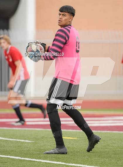 Thumbnail 2 in Washington vs. Paradise Valley (AIA 5A Quarterfinals) photogallery.