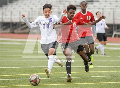 Thumbnail 1 in Washington vs. Paradise Valley (AIA 5A Quarterfinals) photogallery.