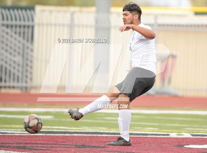 Thumbnail 3 in Washington vs. Paradise Valley (AIA 5A Quarterfinals) photogallery.