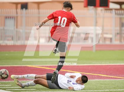 Thumbnail 1 in Washington vs. Paradise Valley (AIA 5A Quarterfinals) photogallery.
